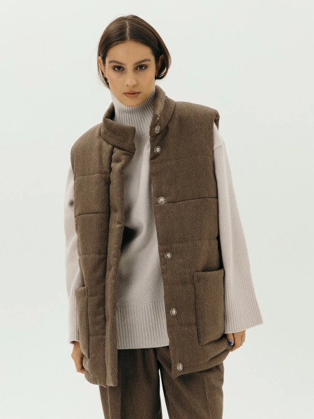 Жилет стеганый wool Snezhno limited chocolate