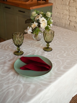 Скатерть льняная Молочные волны без салфеток