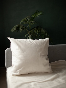 Льняная наволочка квадратная белая однотонная