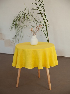 Скатерть круглая изо льна желтая без салфеток