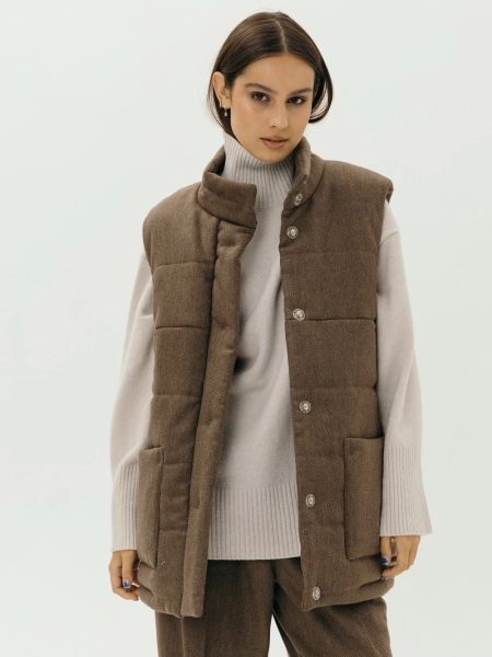 Жилет стеганый wool Snezhno limited chocolate