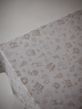 Скатерть льняная Новогодняя сказка без салфеток