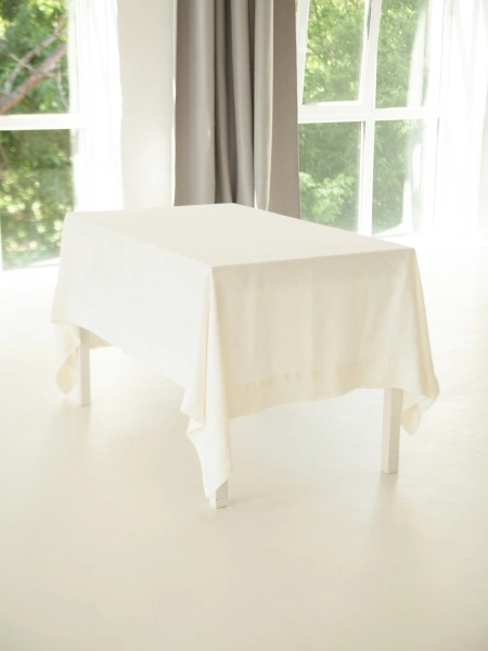 Умягчённая скатерть премиум Stone wash white
