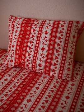 Льняная наволочка прямоугольная Олени