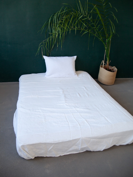 Простыня на резинке евро Easy white