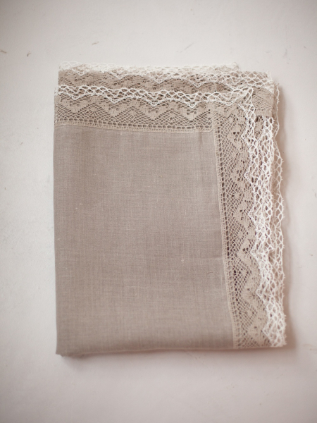 Скатерть с кружевом прямоугольная Lace edition natural
