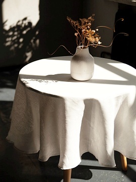 Скатерть с мережкой круглая Russo white