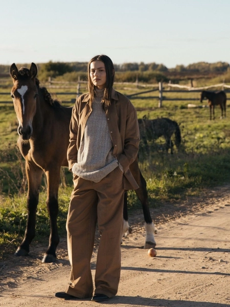 Джемпер Magenta