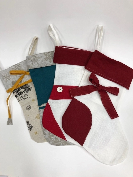 Новогодний сапог для подарков в ассортименте