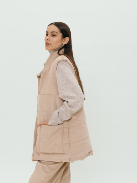 Жилет стеганый velvet Snezhno limited beige